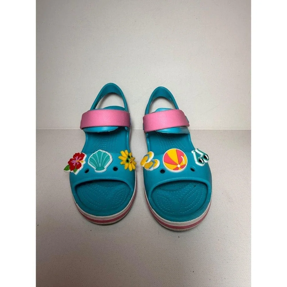 Girls Crocs Bayband Blue and Pink Sandals with Six Summer Jibbitz Sz J3 EUC